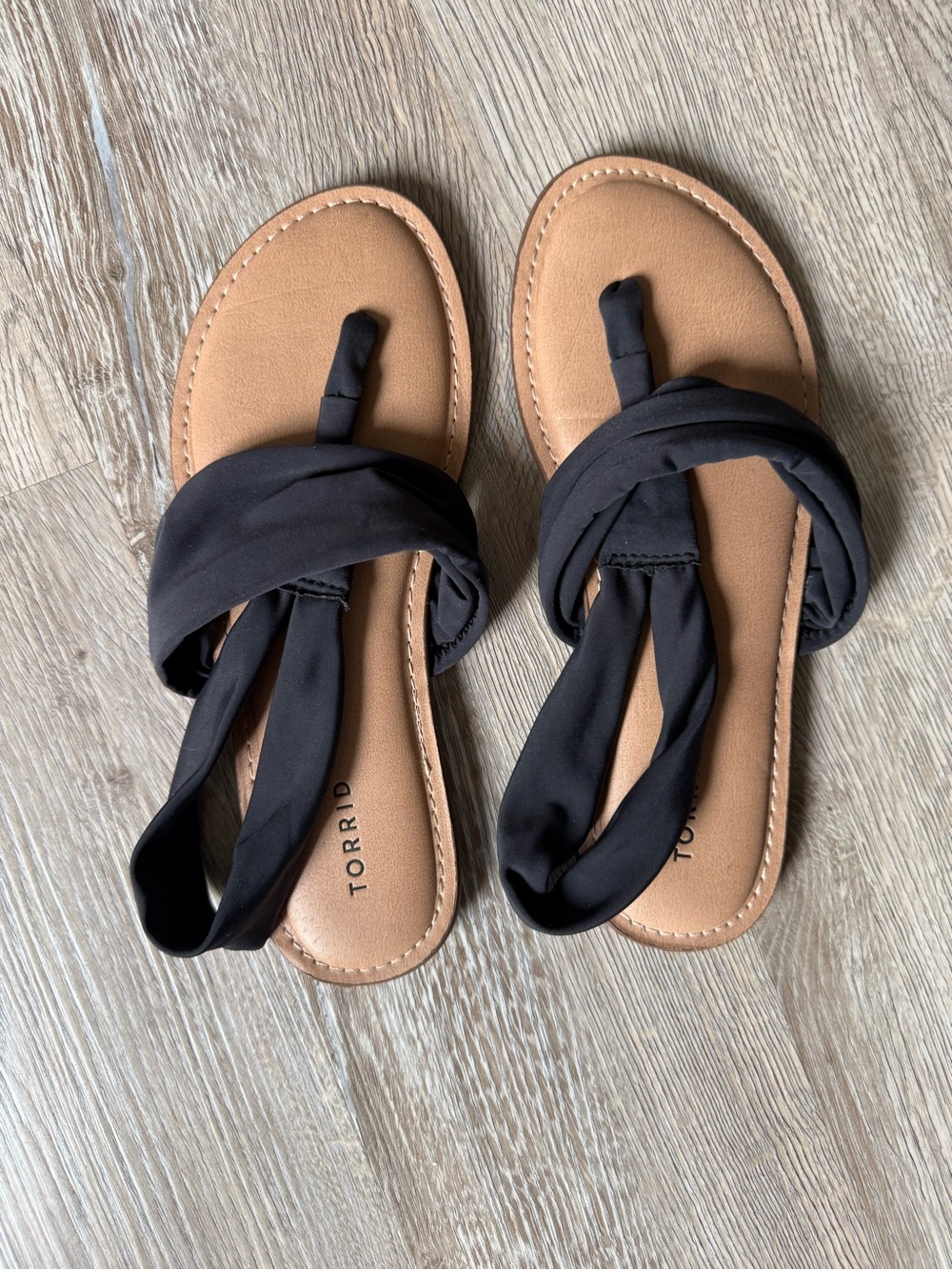 torrid Black Wrap-Style Toe-Loop Sandals with Tan Footbed